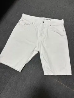 H&M メンズ ショートパンツ ホワイトのサムネイル