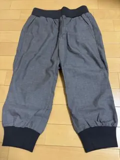 ユニクロ　Sサイズ　グレー　レディースパンツ　サルエルパンツ