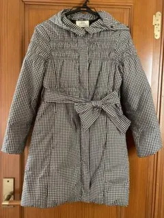 UNIQLO シルエット綺麗なダウンコート　細身〜お子様にもどうぞ