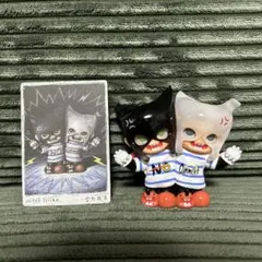 フィギュア popmart zsiga twins united strike