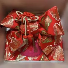赤金模様 結び帯、箱33.30㎝、美品、少し使用感有り、指差し淡い小さな汚れ有り