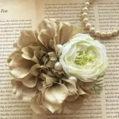 コサージュ　髪飾り　結婚式　入学式　ハレノヒ　　モカベージュ　アイボリー