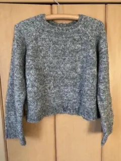 グレー クルーネック クロップドセーター