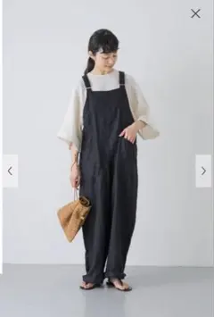 かぐれ　リネンバッククロスサロペット　26SS新品タグ付き未使用　ブラックのサムネイル