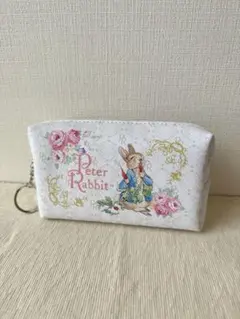 【新品】ピーターラビット ポーチ