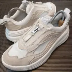 UGG アグ W CA1 ZIP 23センチ