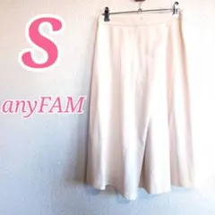 anyFAM 白 フレアスカート Sサイズ　膝下丈　可愛い　エレガント　きれいめ