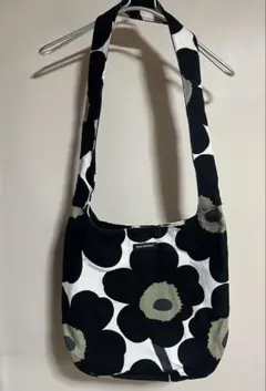 marimekko ウニッコ ショルダーバッグ