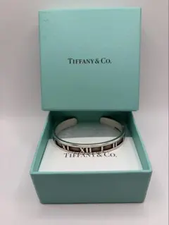 TIFFANY & CO. ティファニー アトラス ワイド バングル644Q▲ TIFFANY & CO. ティファニー アトラス ワイド バングル644Q△ - メルカリ