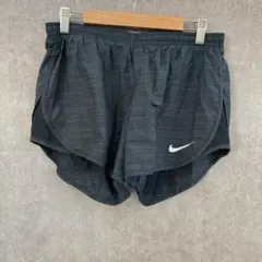 【NIKE】ナイキ（M）トレーニングウェア＊ショートパンツ＊ヨガ＊ジム＊裾ロゴ