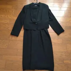 東京イギン　ブラックスーツ・ジャケットとドレスセット　礼服　13号