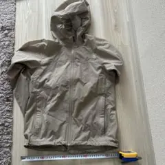 Item thumbnail for item aa00211c-423e-45d2-8d58-f1bb1b0ff227