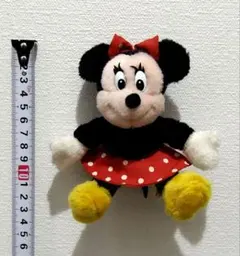 ディズニー ミニーマウス ぬいぐるみ バッジ レトロのサムネイル