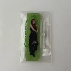 ユンジン　アクリルキーリング