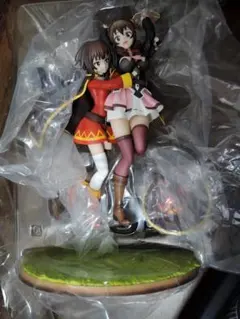 SHIBUYA SCRAMBLE FIGURE めぐみん＆ゆんゆん 二人はお友達のサムネイル