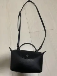 Item thumbnail for item 07954ab0-2aeb-454b-a35c-83799b465c18