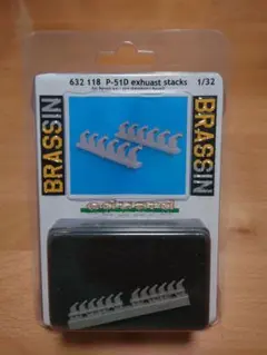 Eduard 1/32 P-51D Exhaust Stacks エデュアルドのサムネイル