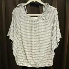 【値下】*abc une face* 肩出しボーダーカットソーのサムネイル