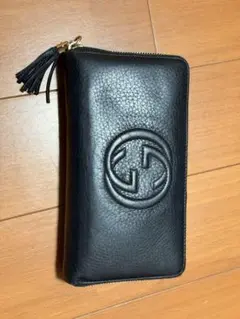 GUCCI 長財布 ラウンドファスナー ブラック