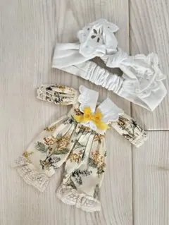 作家様　ネオブライス　アウトフィット　花柄ドール服とヘッドバンドセット