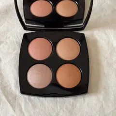 CHANEL シャネル ジュー ドゥ ルミエール アイシャドウ ハイライター