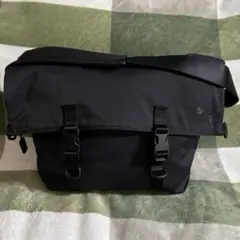 Item thumbnail for item 4e1f2c19-c834-4e44-b1e9-90adf2a0bef1