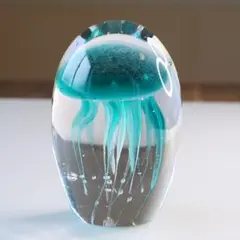 クラゲ ガラス ペーパーウェイト 置物