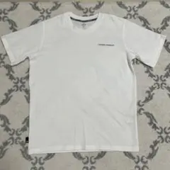 １２／２９までの大特価‼️UNDER ARMOUR ホワイト Tシャツ