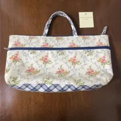 LAURA ASHLEY ラドナーローズ バッグインバッグ　ネイビー