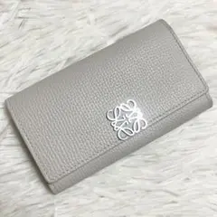 【極美品】 現行 ロエベ キーケース アナグラムのサムネイル
