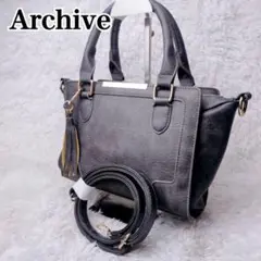 【極美品︎✨】 ハンドバッグ ショルダー レザー　2way タッセル 総柄