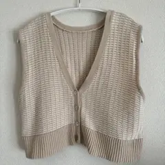 ローリーズファーム　Ｖネックニットベスト　ベージュ　Ｆ