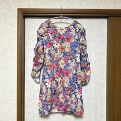 ZARA フラワープリントミニワンピース花柄　春ワンピパーティー大きめL派手