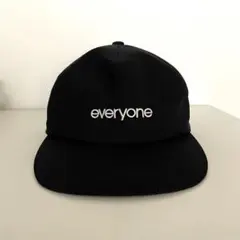 everyoneエブリワン ロゴキャップ ネイビー - メルカリ