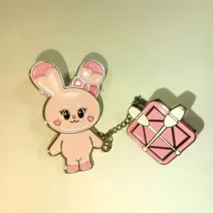 NiziU ピョンピョン　ピンバッチ