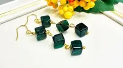 天然石グリーンクォーツ ピアス 揺れる 上品 高見え 大人可愛い