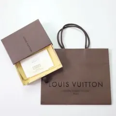 LOUIS VUITTON　ルイヴィトン　ボックス型 空箱＆ショッパー