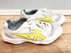 パープル様専用！　ムーンスター　体育館シューズ ホワイト/イエロー　23.5㎝