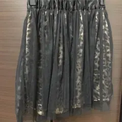 ヒョウ柄チュールスカート