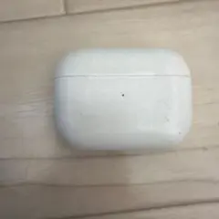 AirPodspro 本体中身あり　本体の充電だけできません。イヤホンは正常です