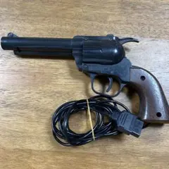 任天堂 ファミコン 光線銃シリーズ 本体ガン HVC-005
