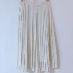 UNIQLO ユニクロ　プリーツスカート ロング丈 アイボリー