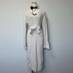 ROSE BUD リブ編み　ベルト付き　Vネック　スリット　ニット　ワンピース