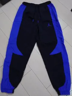 AIR JORDAN ナイロンパンツ 黒紫