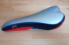 ビンテージ fi'zi:k フィジーク ATLAS MTB サドル【現状品】 ビンテージ fi'zi:k フィジーク ATLAS MTB サドル【現状品】 - メルカリ