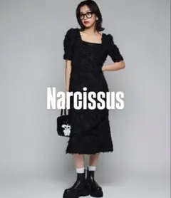 Narcissus ブラック フラワー柄 ワンピースのサムネイル
