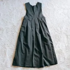 キーネックジャンパースカート