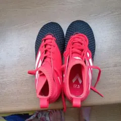 アディダス 17.3 サッカー スパイク スアレスモデル