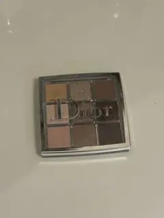 Dior アイシャドウ バックステージ 002