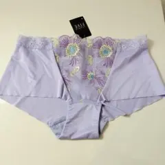 Item thumbnail for item 8ace8f2b-b4e4-4887-b6a5-ff73ac726c43